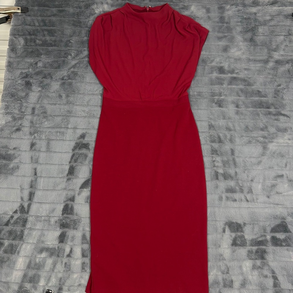 Express Red Mock Neck Pleated Bodice Sheath Midi Dress Womens Small